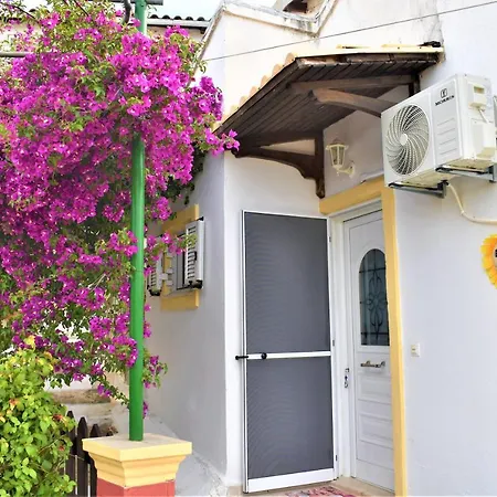 度假居 Katina House