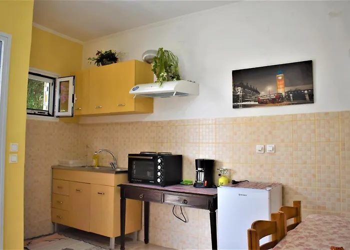 Katina House Agios Georgios Pagon